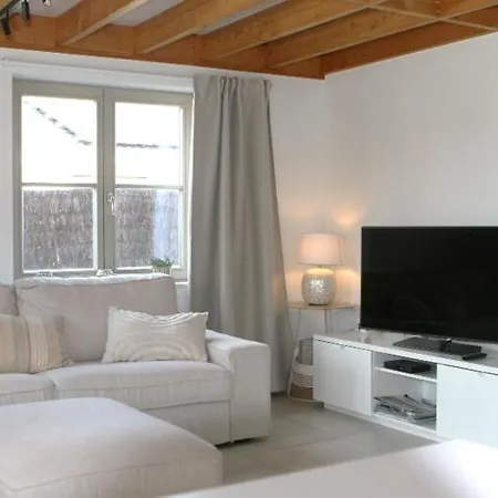 New Cozy Vacation Cottage, La Cabana, For 6 People