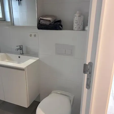 New Cozy Vacation Cottage, La Cabana, For 6 People Hébergement de vacances *