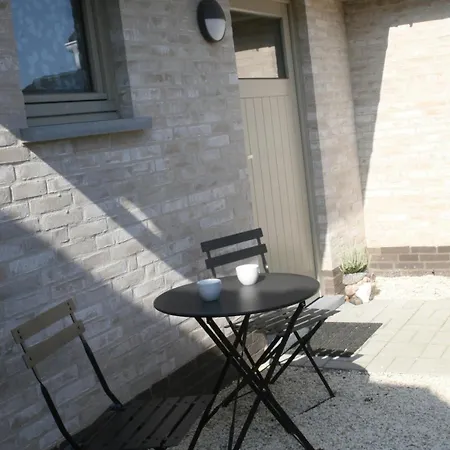 New Cozy Vacation Cottage, La Cabana, For 6 People * Coxyde